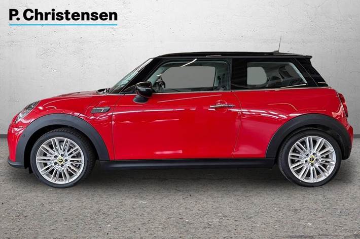 Rød Mini Cooper SE fra 2023