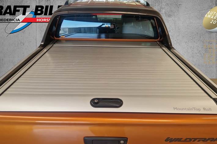 Orange Ford Ranger fra 2016