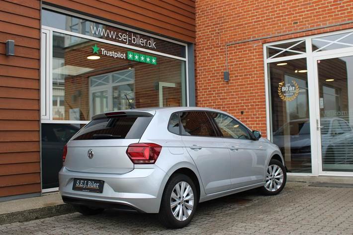 Sølv VW Polo fra 2020