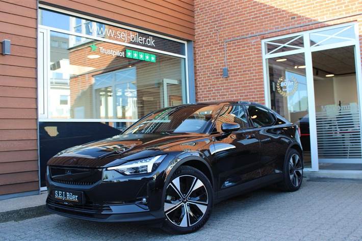 Sort Polestar 2 fra 2024