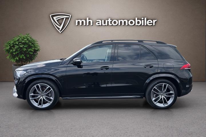 Sort Mercedes GLE350 de fra 2022