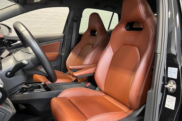 Sort VW ID.5 fra 2024