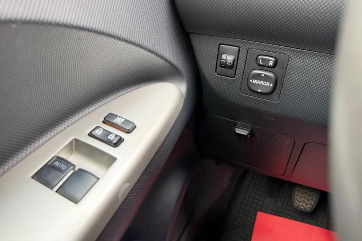 undefined Toyota Urban Cruiser fra 2010