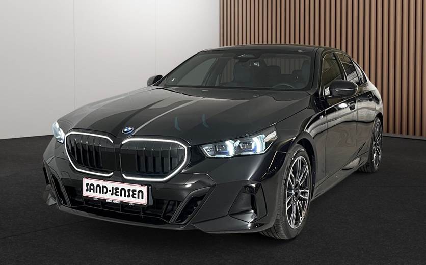 BMW i5 eDrive40 M-Sport