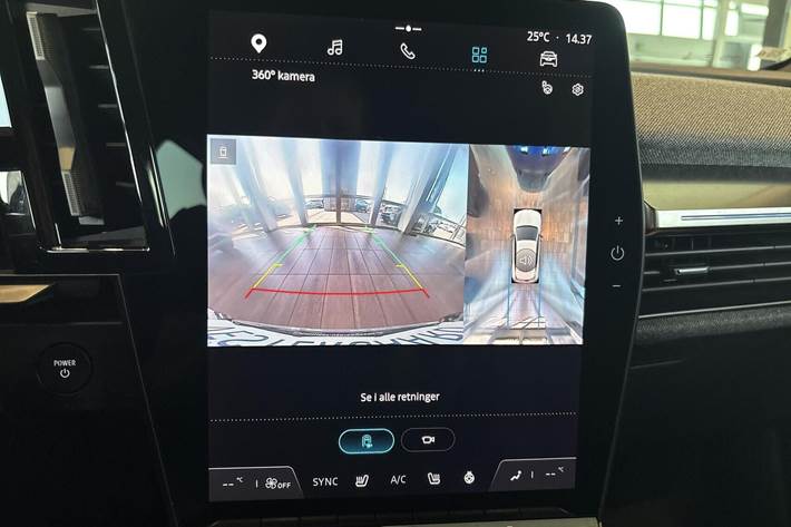 Grå Renault Megane E-Tech fra 2022