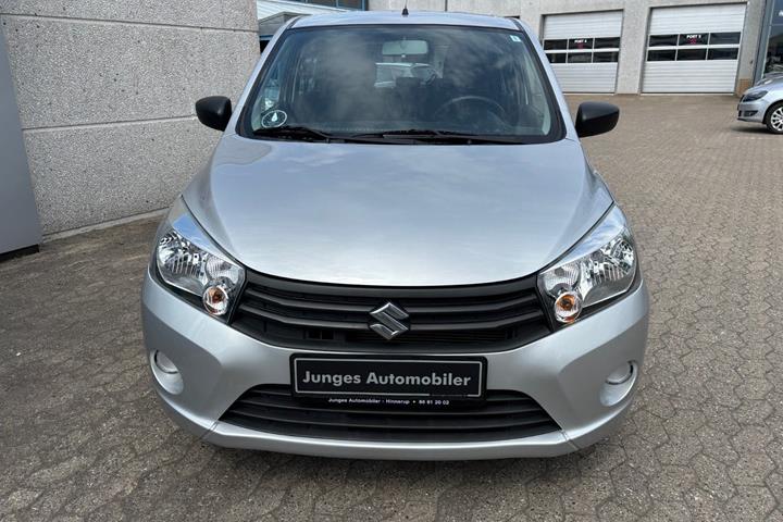 Sølv Suzuki Celerio fra 2016