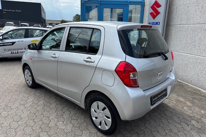 Sølv Suzuki Celerio fra 2016