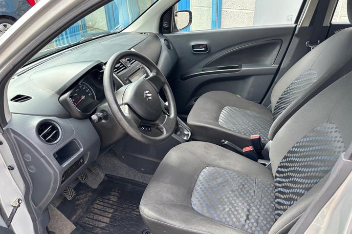 Sølv Suzuki Celerio fra 2016