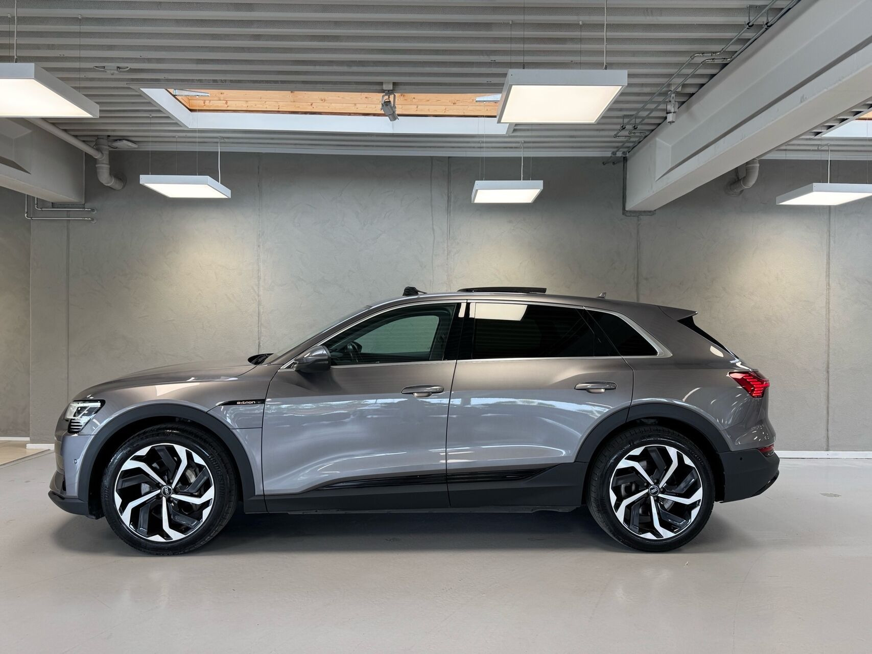 undefined Audi e-tron fra 2022