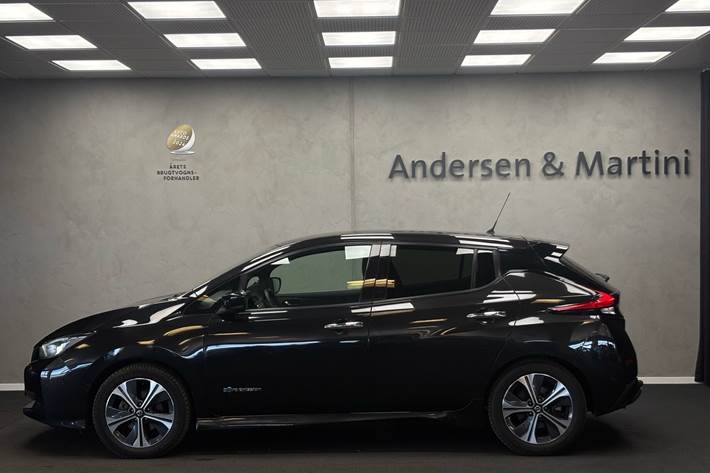 Sort Nissan Leaf fra 2018