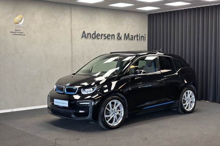 Sort BMW i3 fra 2022