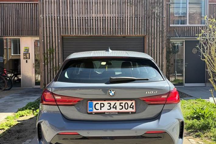 undefined BMW 118d fra 2020