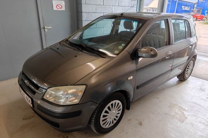 Gul Hyundai Getz fra 2004