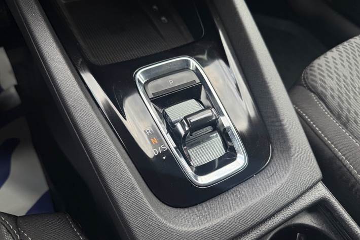 Sort Skoda Octavia fra 2021