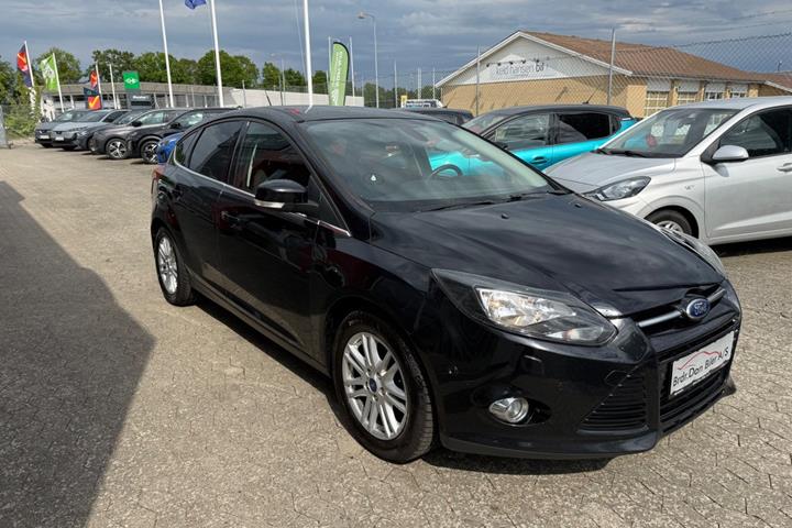 Sort Ford Focus fra 2013