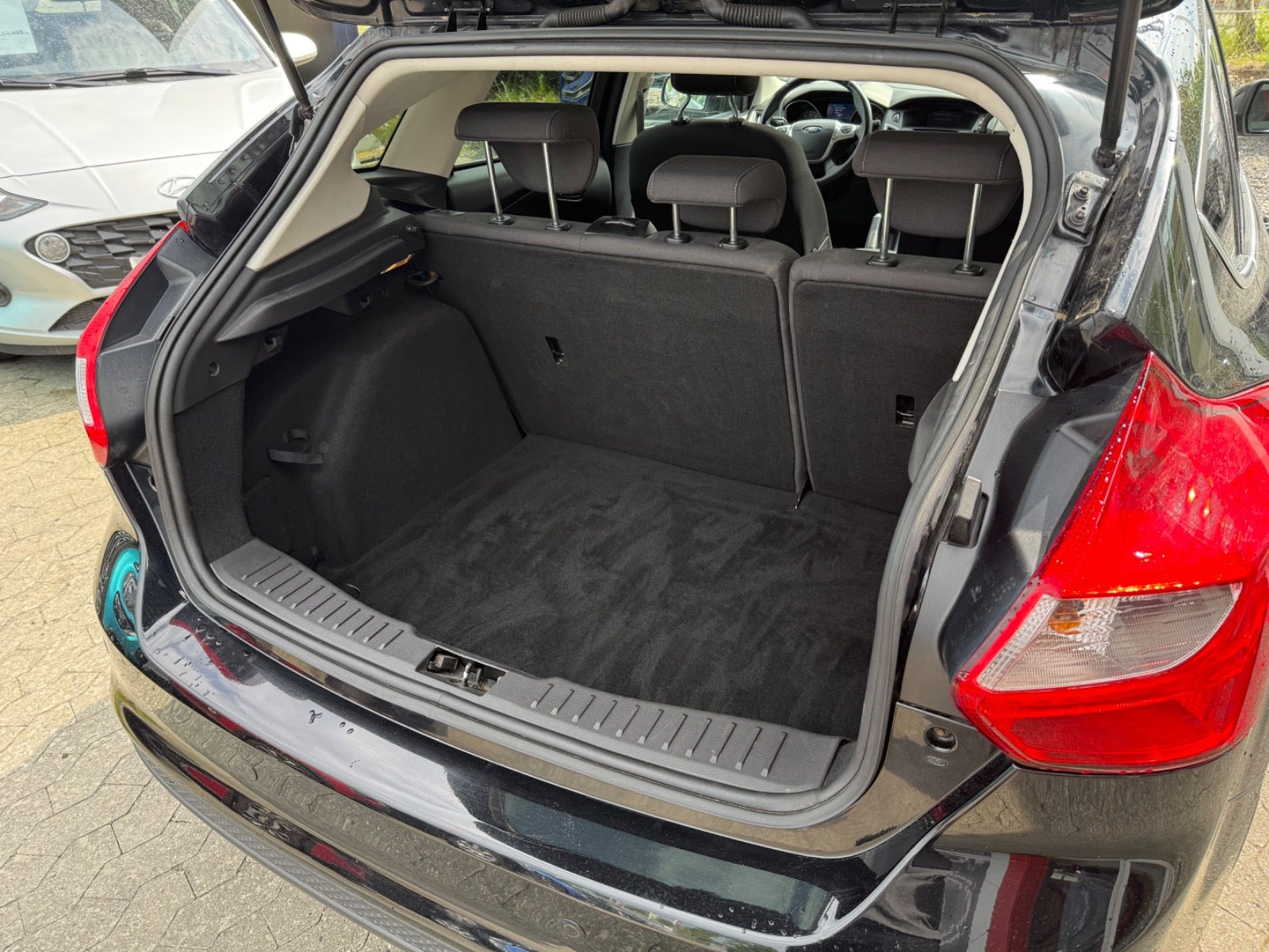 Sort Ford Focus fra 2013