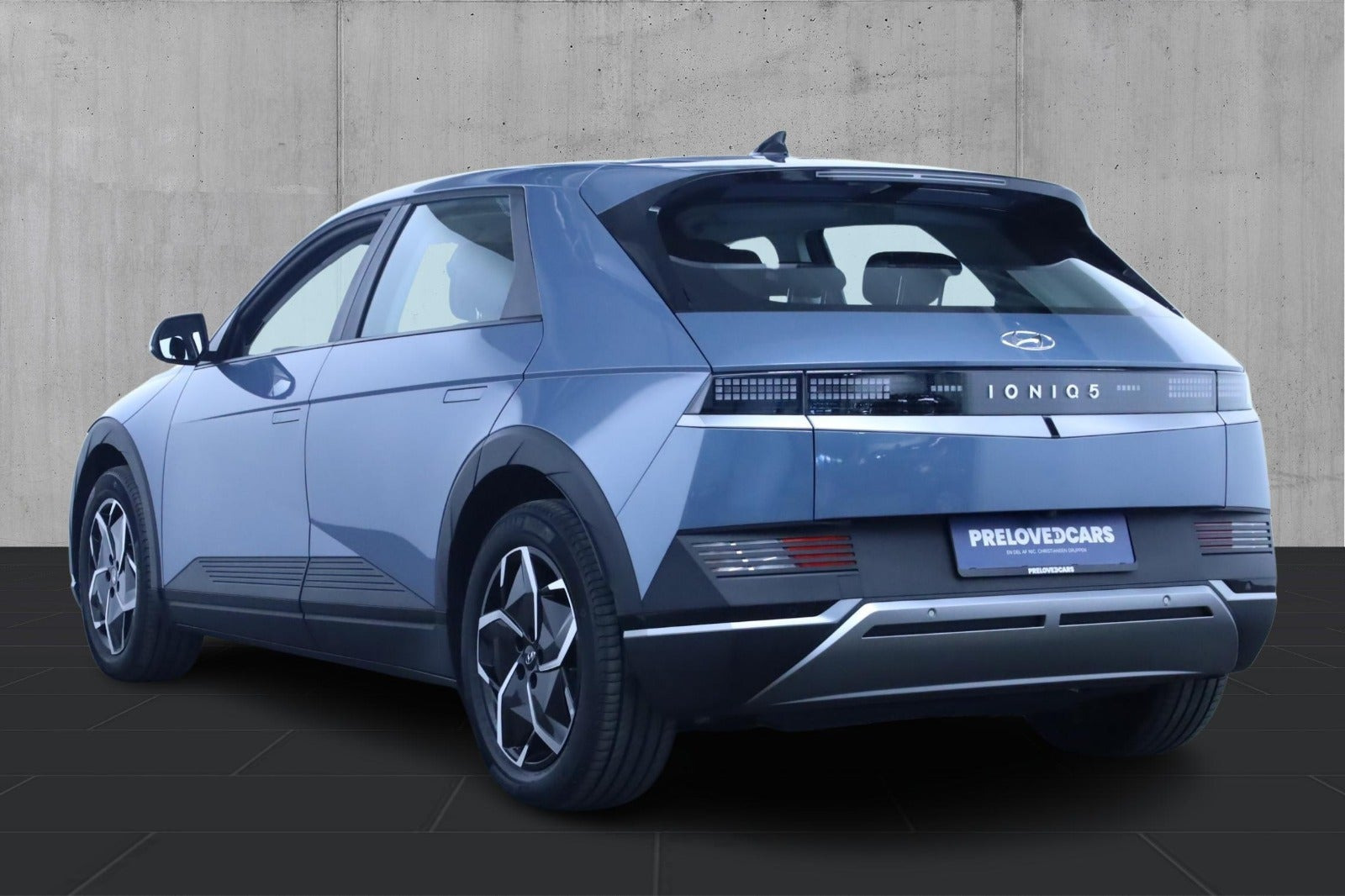 Grå Hyundai Ioniq 5 fra 2021