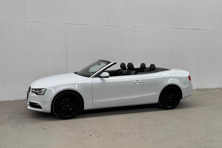 Hvid Audi A5 fra 2012