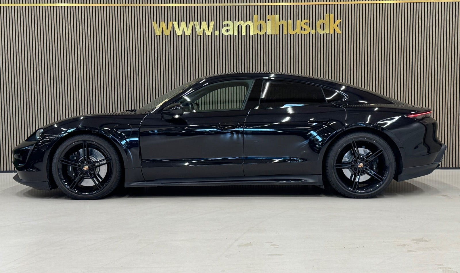 Sort Porsche Taycan 4S fra 2021