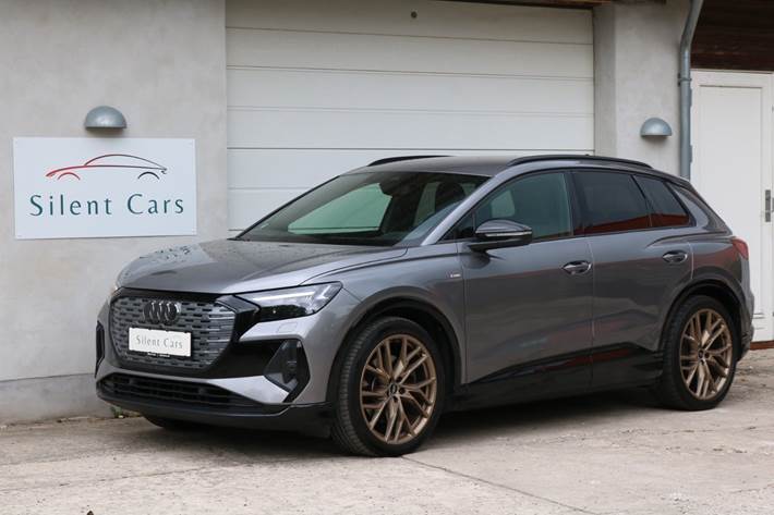 Grå Audi Q4 e-tron fra 2022