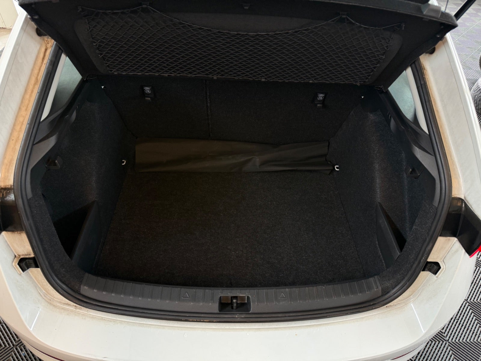 Hvid Skoda Scala fra 2021