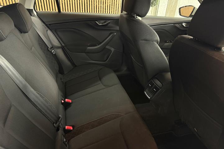 Hvid Skoda Scala fra 2021