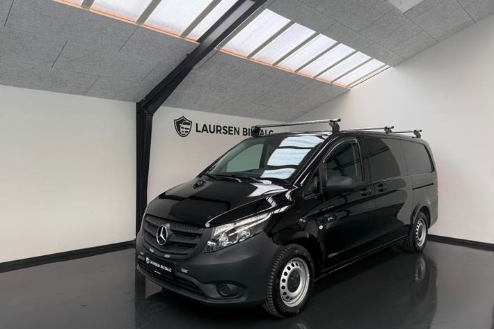 Sort Mercedes Vito 116 fra 2018