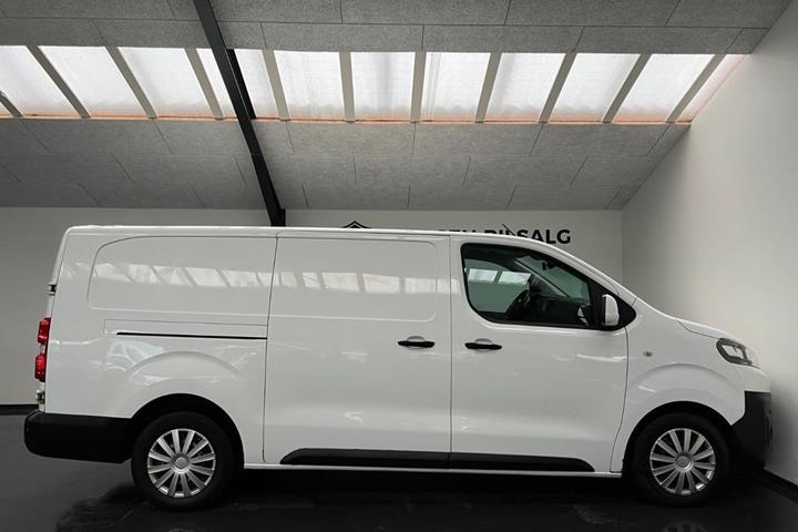 Hvid Citroën Jumpy fra 2017