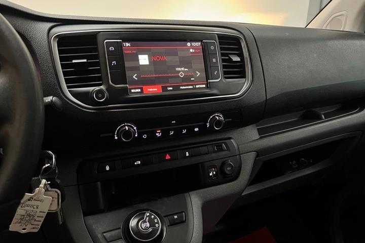 Hvid Citroën Jumpy fra 2017