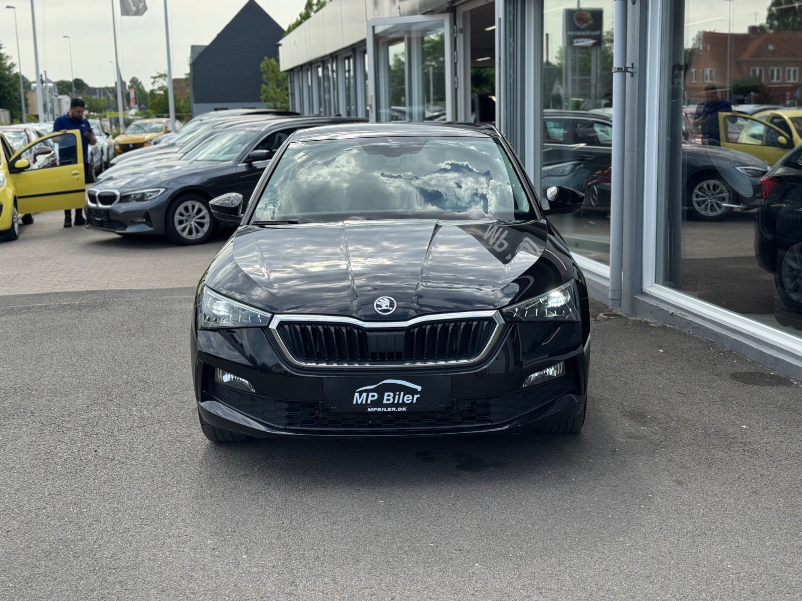 Sort Skoda Scala fra 2020