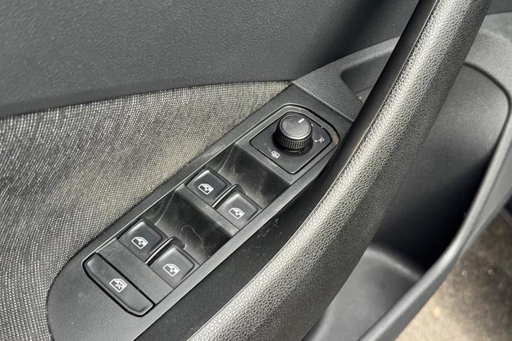 Sort Skoda Scala fra 2020