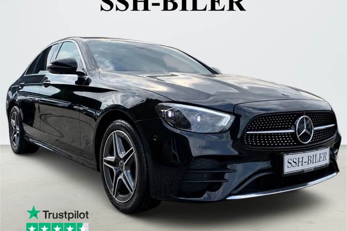 Sort Mercedes E300 de fra 2021