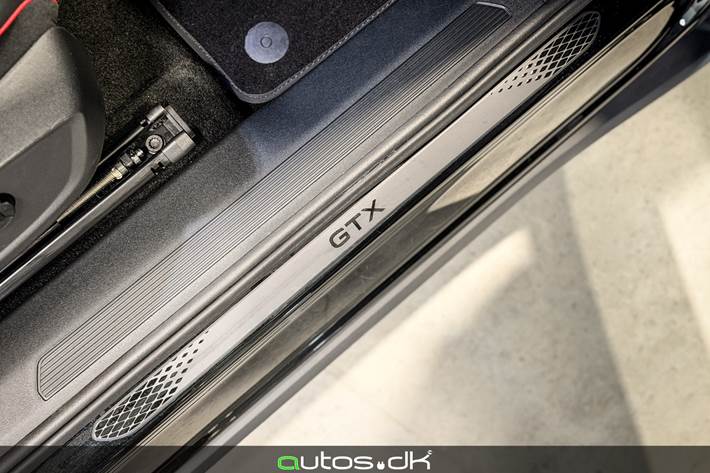Rød VW ID.4 fra 2025
