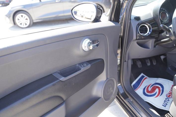 Sort Fiat 500 fra 2008
