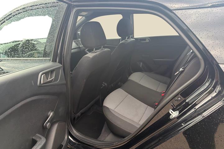Sort Hyundai i20 fra 2017