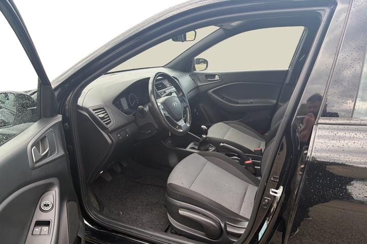 Sort Hyundai i20 fra 2017