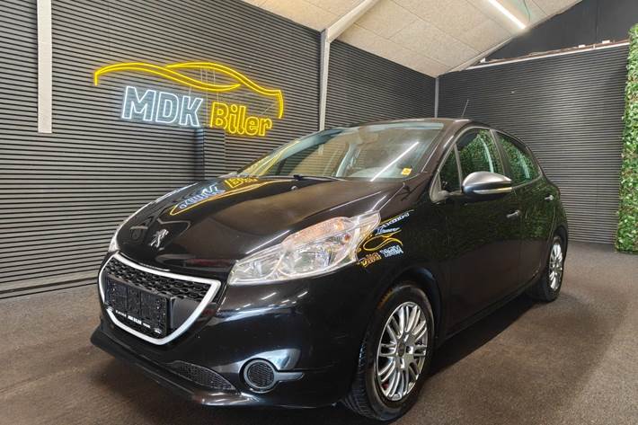 undefined Peugeot 208 fra 2015