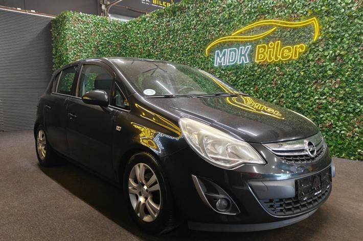 undefined Opel Corsa fra 2012 set udefra