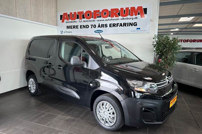 Sort Citroën Berlingo fra 2019