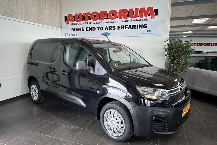Sort Citroën Berlingo fra 2019