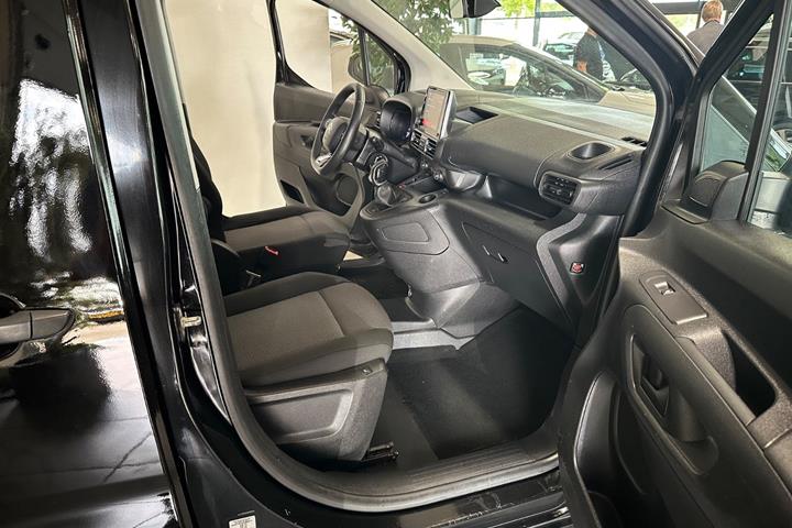 Sort Citroën Berlingo fra 2019