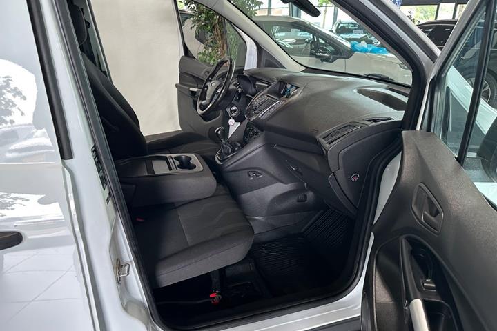Hvid Ford Transit Connect fra 2018