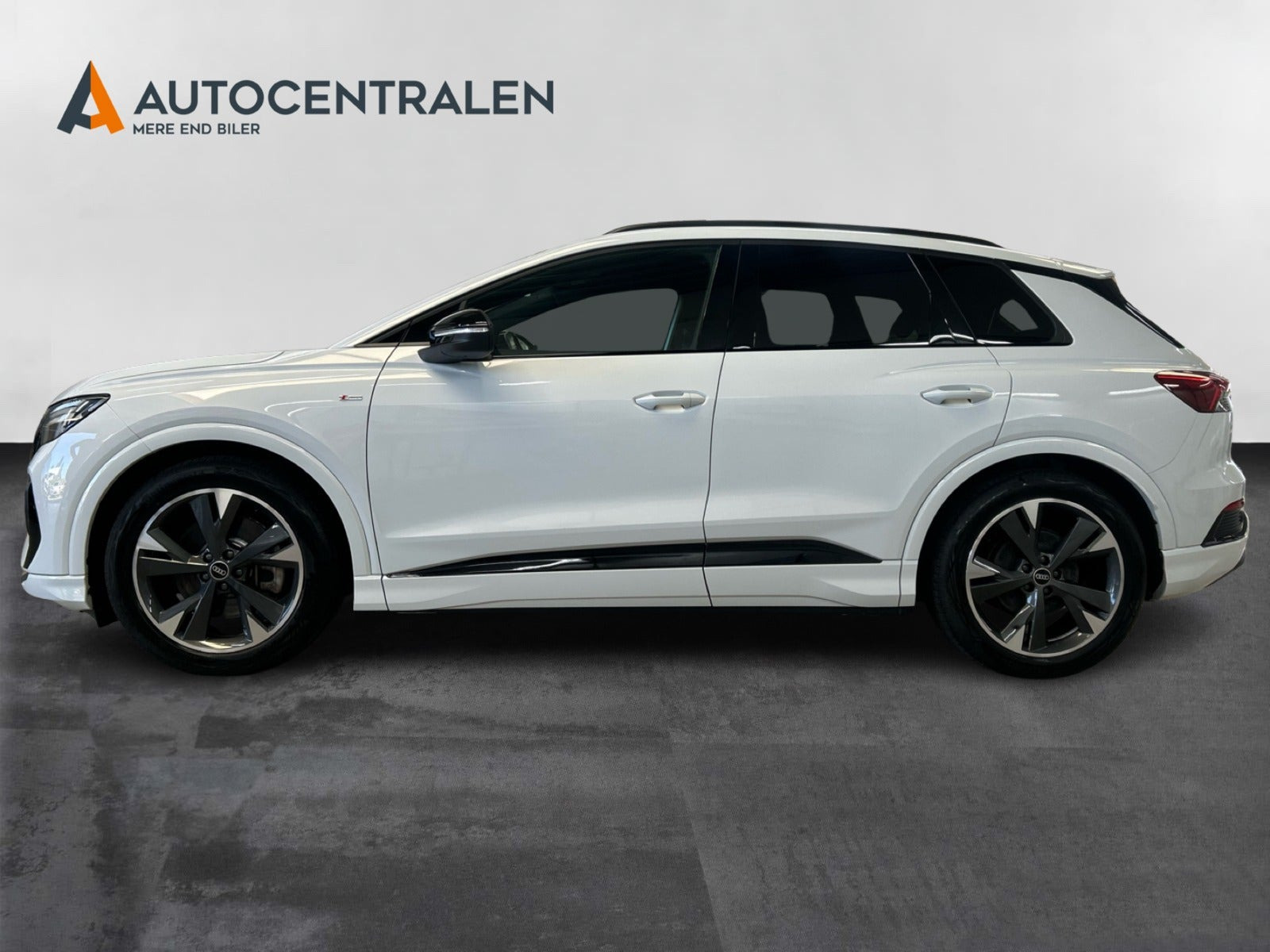Hvid Audi Q4 e-tron fra 2024