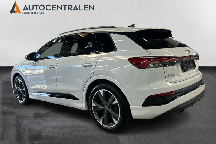 Hvid Audi Q4 e-tron fra 2024