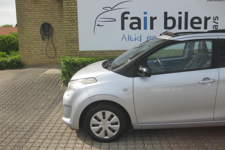 Sølv Citroën C1 fra 2015