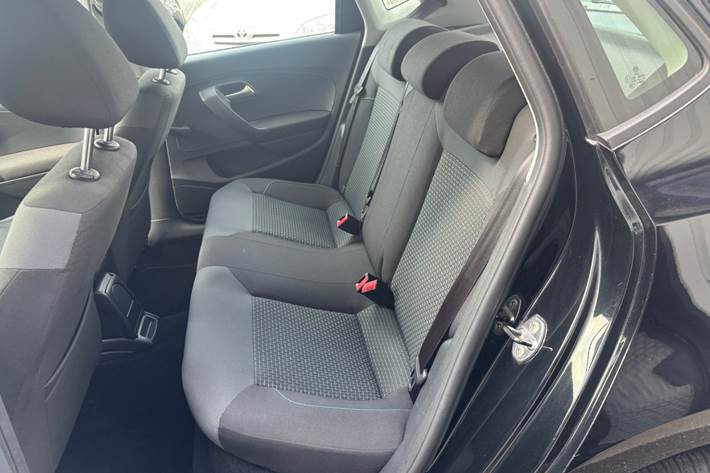 Sort VW Polo fra 2017
