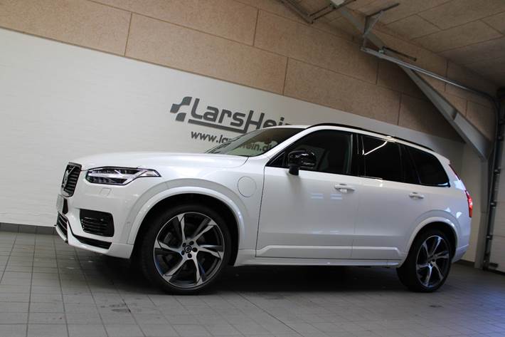 Hvid Volvo XC90 fra 2022