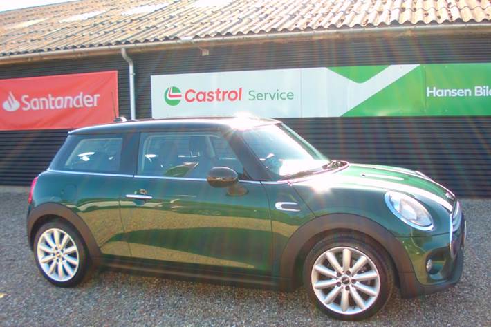 Grøn Mini Cooper fra 2015