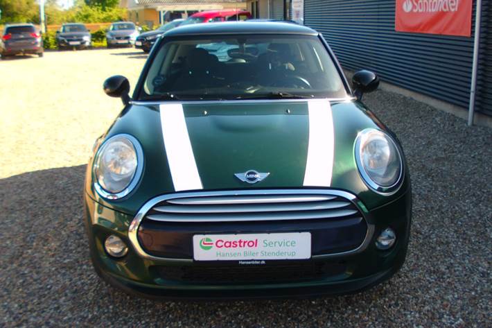 Grøn Mini Cooper fra 2015