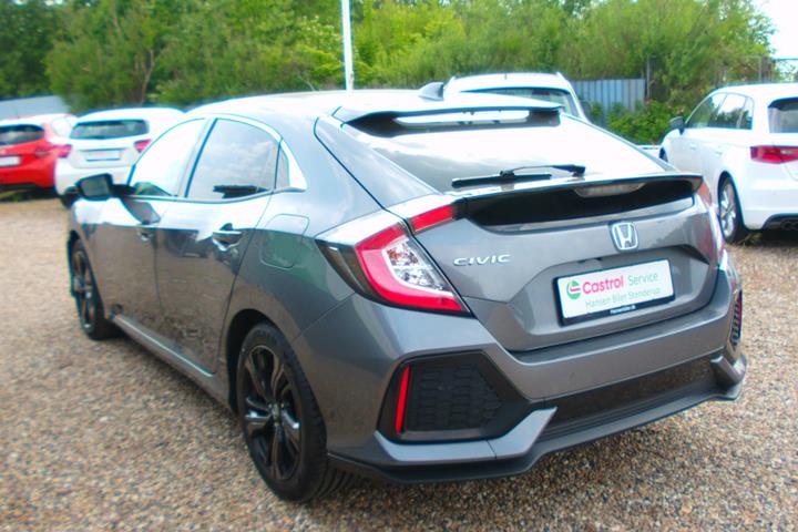 Grå Honda Civic fra 2018